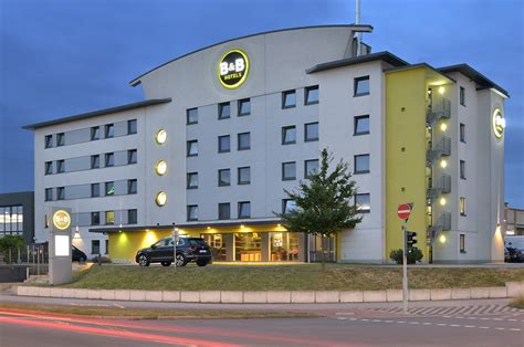 Oberhausen Hotel günstig: nah am Centro! .